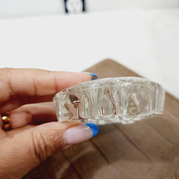 Vintage Handblown Clear Glass Flower Frog Footed Floral Arrangements - Picture 5 of 14